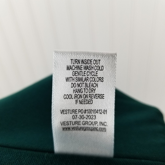 Zunie Girls Size 16 Ruffle Neck Velvet Jumpsuit Hunter Green Stretchy Holiday - Picture 9 of 11